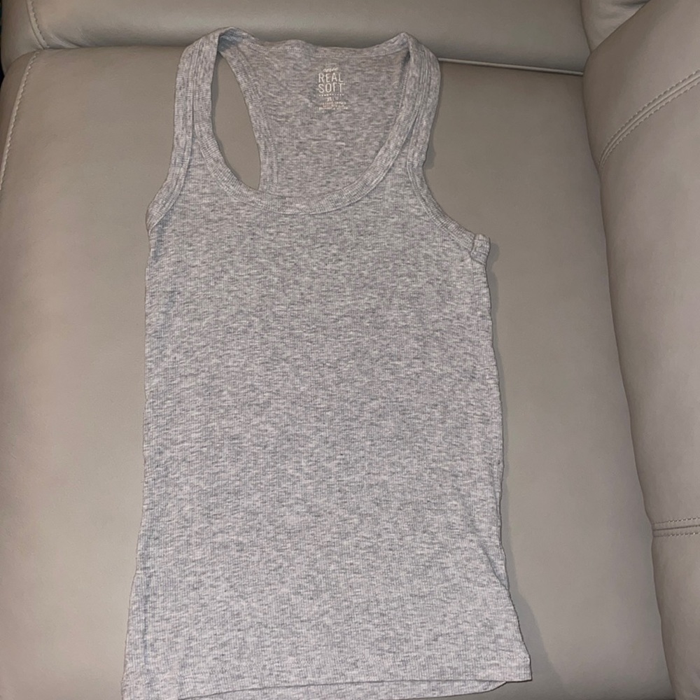 Heathered grey ribbed racerback aerie tank